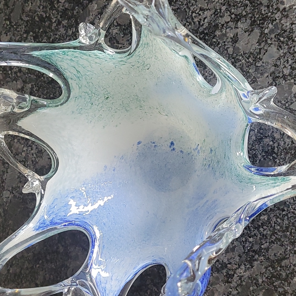 Murano Blue and Green Pulled Glass Tentacles Bowl - Picture 4 of 10